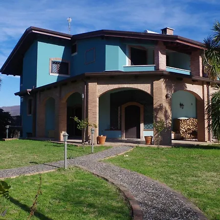 Caledonia Mercato San Severino