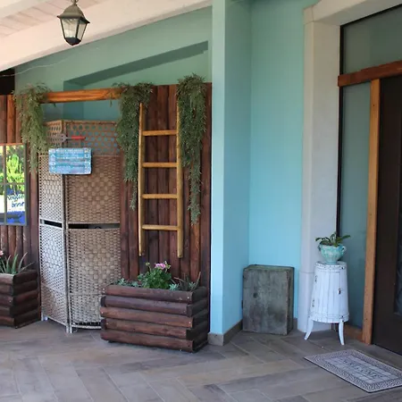 Caledonia Bed & Breakfast 3*