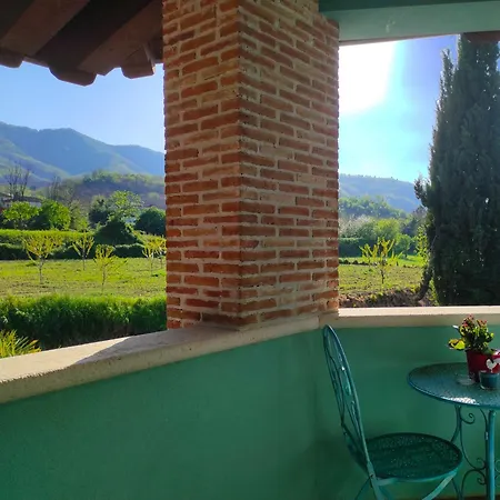 Bed and breakfast Caledonia 3*