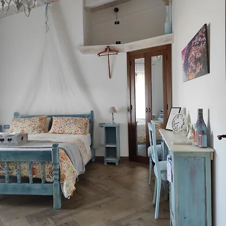 Caledonia Bed & Breakfast *
