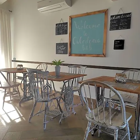فندق مبيت وإفطار Caledonia 3*