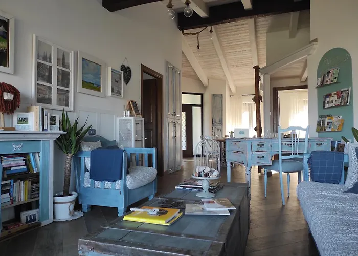 לינה וארוחת בוקר Caledonia מרקטו סן סברינו