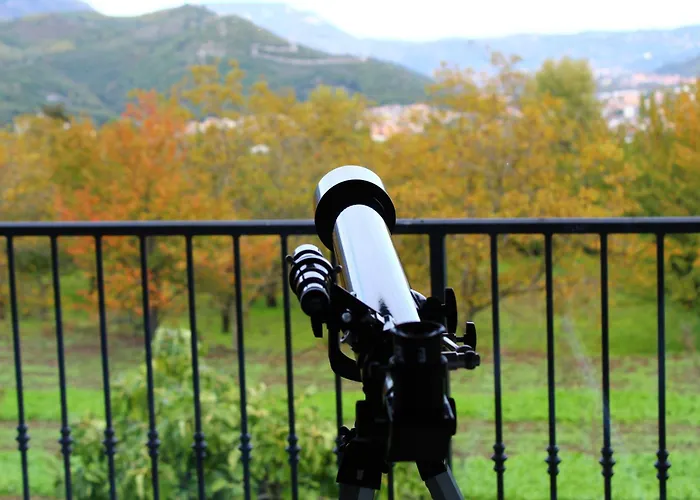 לינה וארוחת בוקר Caledonia