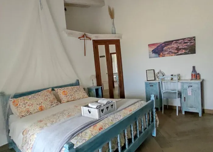 לינה וארוחת בוקר Caledonia