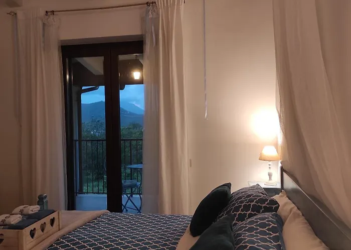 לינה וארוחת בוקר Caledonia מרקטו סן סברינו